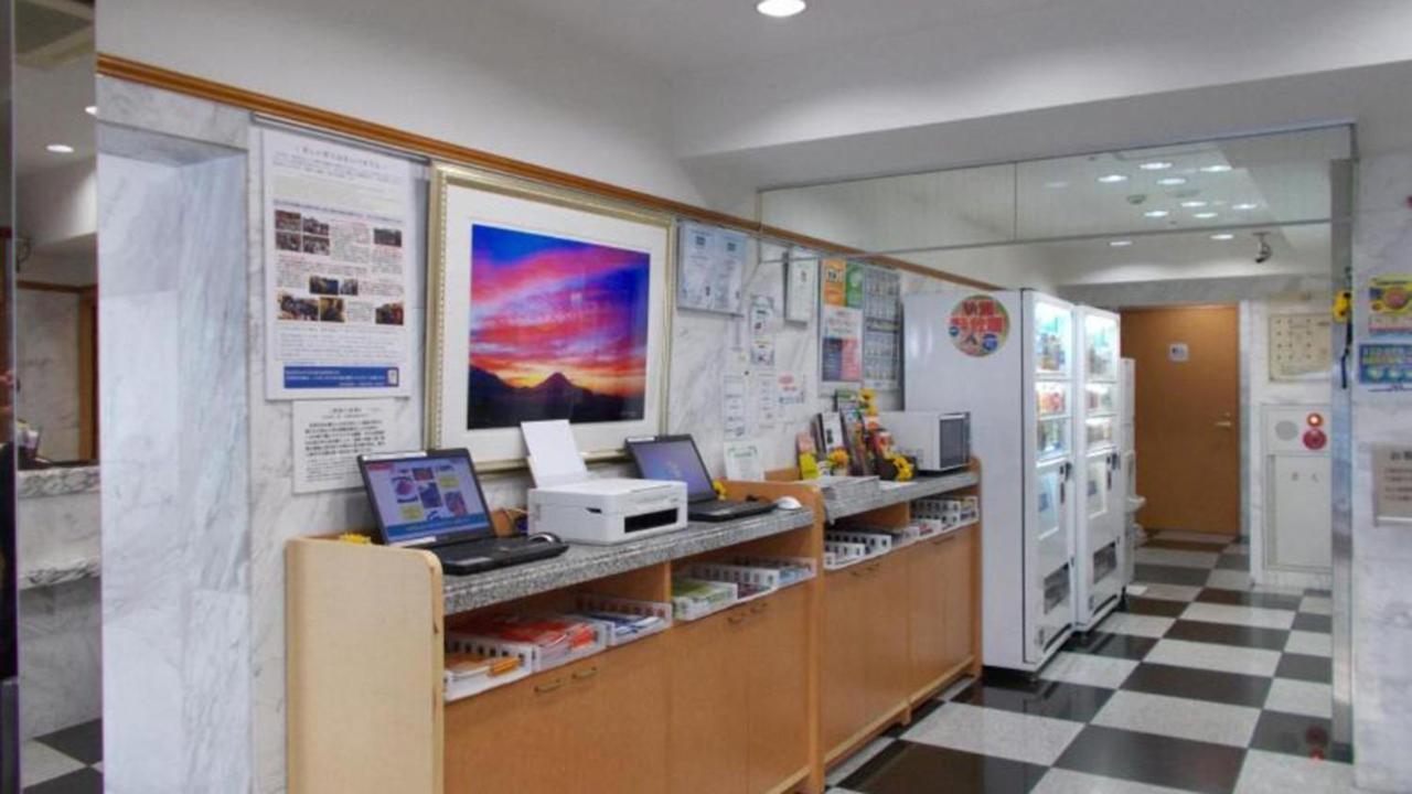 Toyoko Inn Tokyo Asakusa Senzoku Tsukuba Express Dış mekan fotoğraf