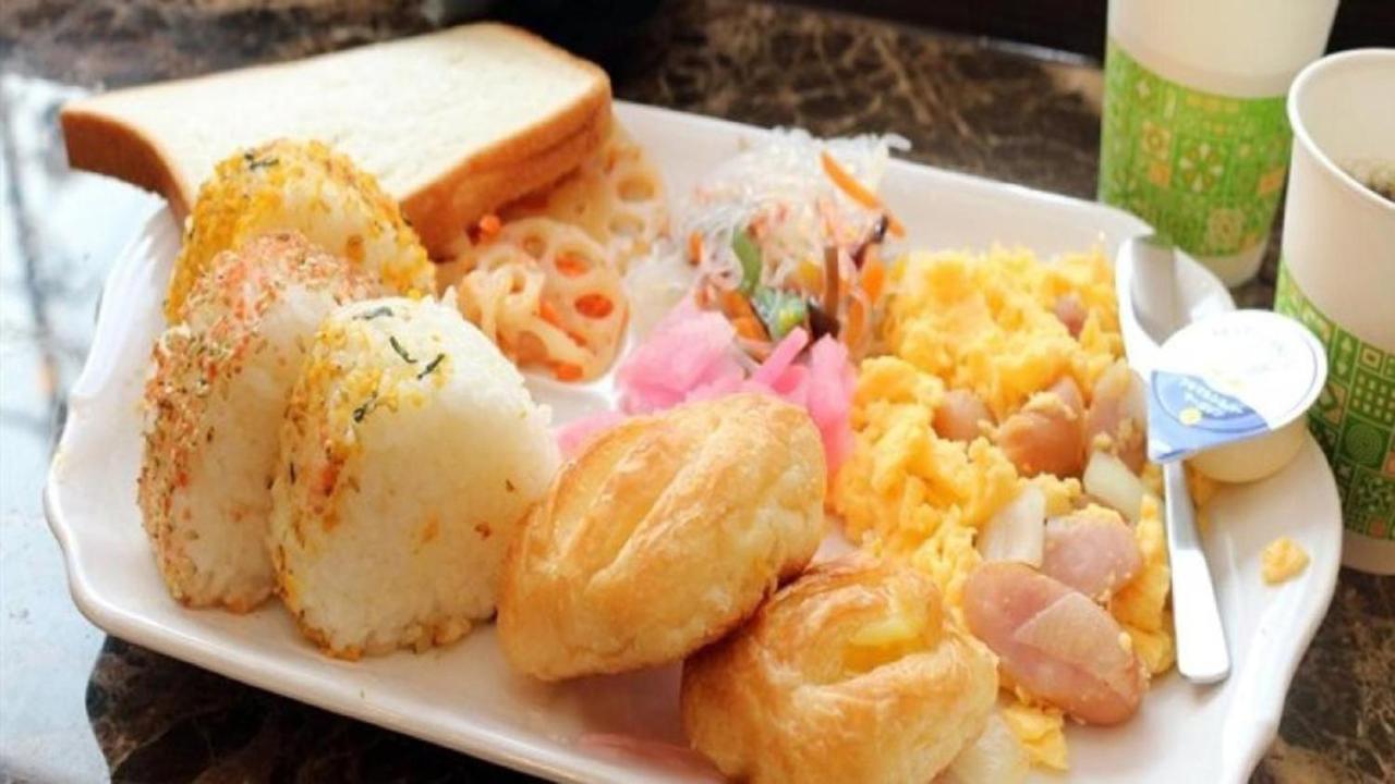 Toyoko Inn Tokyo Asakusa Senzoku Tsukuba Express Dış mekan fotoğraf