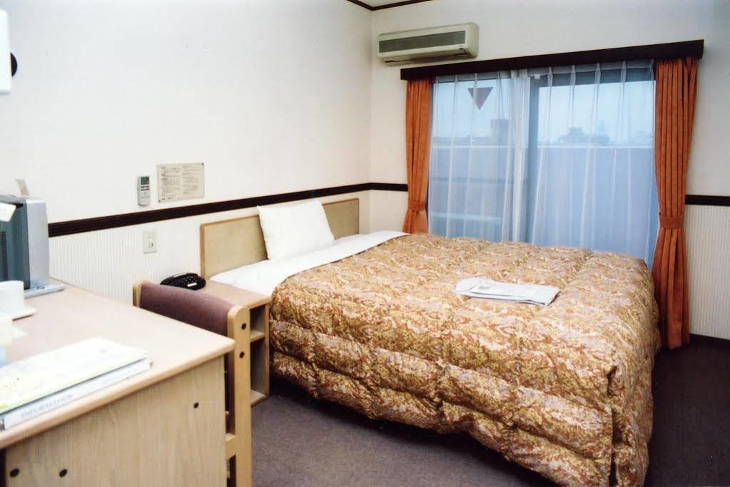 Toyoko Inn Tokyo Asakusa Senzoku Tsukuba Express Dış mekan fotoğraf